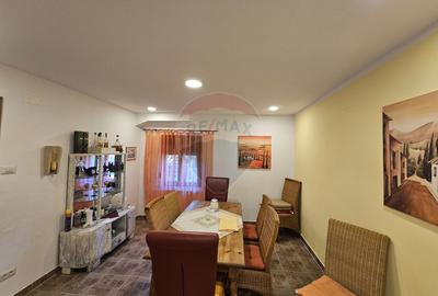 Casă solidă din cărămidă, mobilată, garaj, teren generos – Tarcău - 41