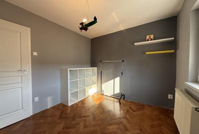Apartament 3 camere, decomandat, etaj 4/5 - Sagului - 4