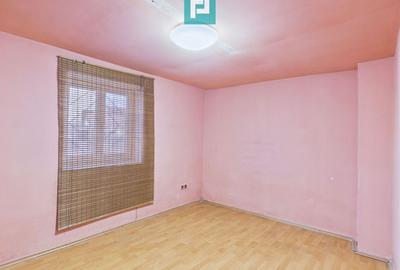 Ieftin-Casă 70mp + Hală 100mp, Str. Navigatorilor - 8