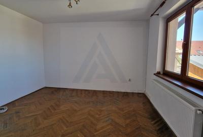 Casa P+1+M cu 5 camere teren 486 mp garaj si filigorie in Trei Stejari - 7