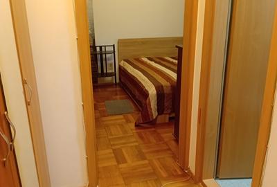 De inchiriat apartament  2 camere zona centrala - 8