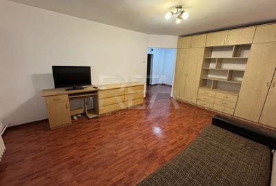 Garsonieră decomandată de vânzare | 41,6 mp total | Metrou la 5 minute - 2