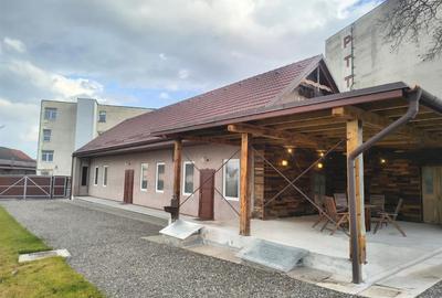 UNIC - CASA 3 CAMERE MOBILATA + CURTE Central Sacele - 1