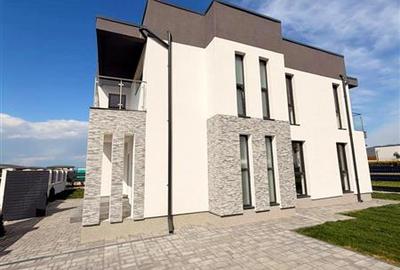 Casa Premium in Cristian, predare la cheie, 4 camere, 3 bai, pompa de caldura, T - 2