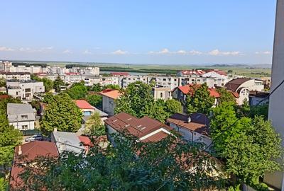 Apartament cu 3 camere decomandat în Țiglina 1