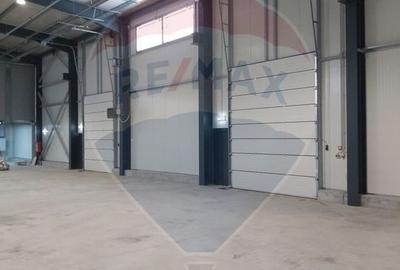Spațiu industrial, de 1,200 mp, în Ștefăneștii de Jos