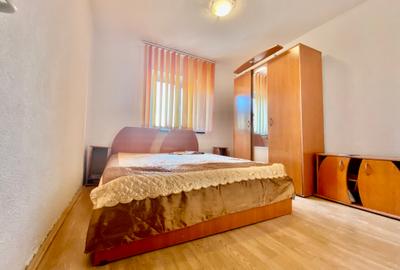 Apartament 3 Camere Decomandat de Închiriat – Micro 12, Târgoviște - 1