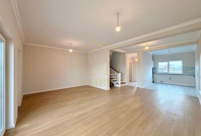 Duplex cu 5 camere în Moșnița Nouă