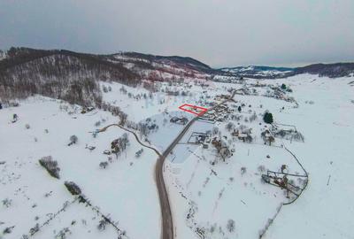 Casă cu 4 camere din cărămidă, de vânzare în zona Bratca-Damiș - 40