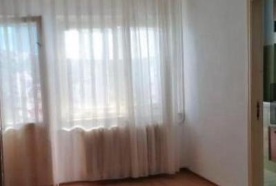 Garsonieră zona Tomis 3  mobilată utilată 35 mp - 1