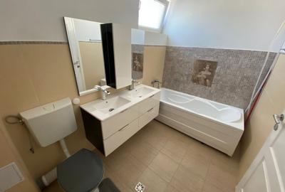 Apartament ultra finisat de inchiriat - 11