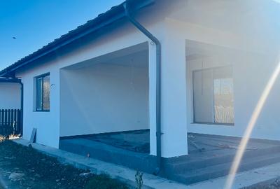 Casa finalizata de 142 mp - 1