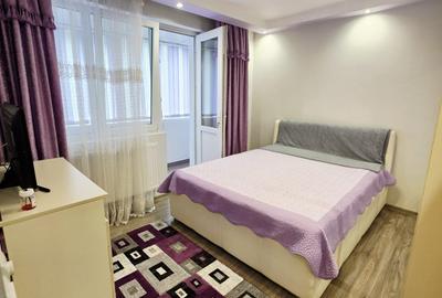 2 camere de vânzare în Republicii – 2 balcoane, mobilat și utilat - 4