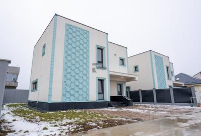 Casă individuală cu 4 camere în Tunari