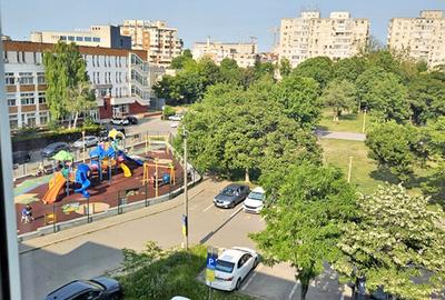 Investitie! Casa de Cultura,  Vis a Vis de Parc - 1