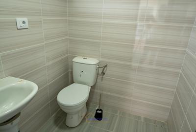 Casa renovata, spatiu pentru familie si gradina - Moinesti - 10