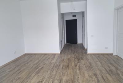 Apartament 2 camere,centrala proprie,mutare imediata,vedere catre Lacul Morii! - 38