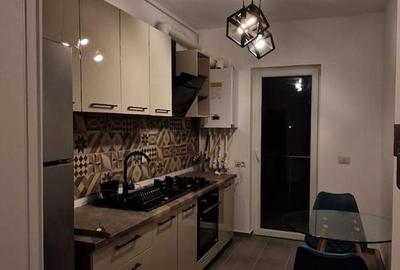 Inchiriez garsonieră-Aparatorii Patriei- Centrala proprie - 1