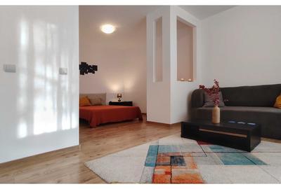 Garsoniera dubla 43 mp, parcare inclusa, metrou Valea Ialomitei - 1