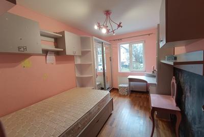 Apartament 74 mp + Balcoane 15 mp | 3 Camere + 2 Parcari | Floresti - 20