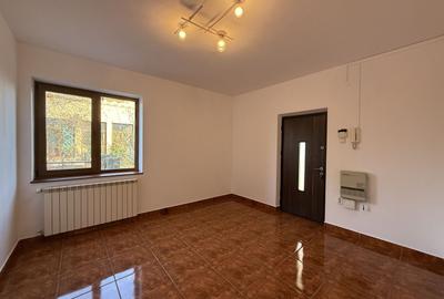 Vila spațioasă în Sisesti | 600 mp | 9 locuri de parcare | Teren 1500 mp - 7