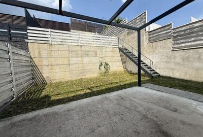 Duplex de vanzare 119 mp, garaj, parcare, teren 300 mp, Iris - 26