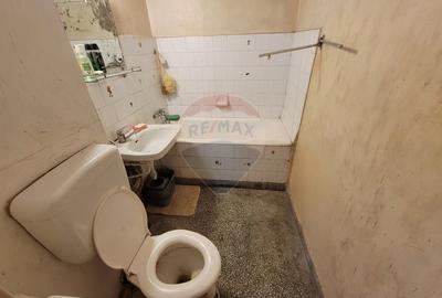 2 cam | Bazilescu | 46 mp + balcon 10 mp | etaj  8 |  renovabil - 7