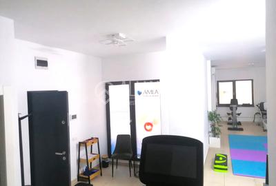 MIHAI VITEAZU - Spatiu comercial 55 mo de inchiriat - 1