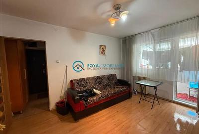 Royal Imobiliare - Vanzare Apartament zona Malu Rosu - 4