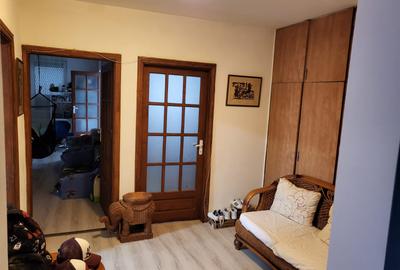 4 camere  - Metrou Aparatorii Patriei - Str. Mariuca - Sector 4 - 3