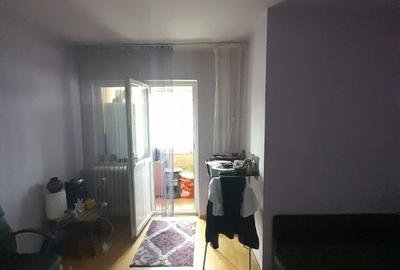 2 camere-Metrou Aparatorii Patriei-Str Moldovita - 19