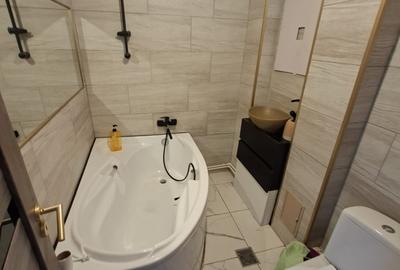 Apartament cu 1 camera, decomandat,  etajul 7/9, zona Podu de Piatra - 3