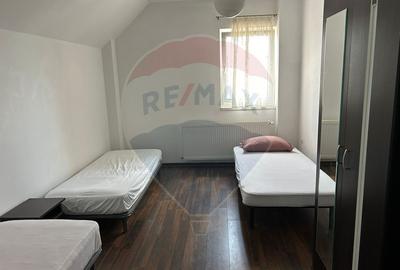 Apartament cu 3 camere de închiriat intr-un bloc cu parcare si curte - 6