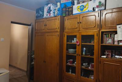 De vanzare apartament 1 camera,semicentra,mobilat si utilat,etajul 3,frumos. - 6