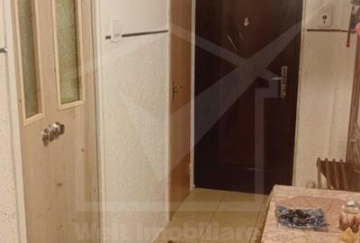 Apartament 2 camere la etaj 1 | Decomandat | 54 mpu | Zona IULIUS - 6