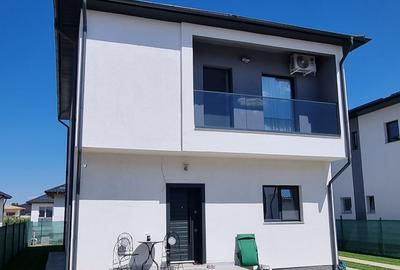 Casă 4 camere, 130 mp, curte 330 mp, mutare imediată - 2