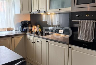 Apartament cu 3 camere de vanzare decomandate cartier Intre Lacuri - 6