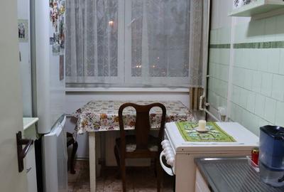 Apartament cu 2 camere semidecomandat în Militari