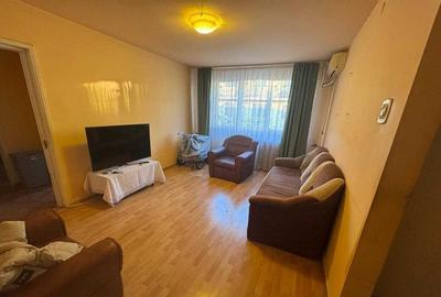 Titan 1 Decembrie 1918 P-ta Trapezului Reabilitat 3 Camere Vanzare - 1