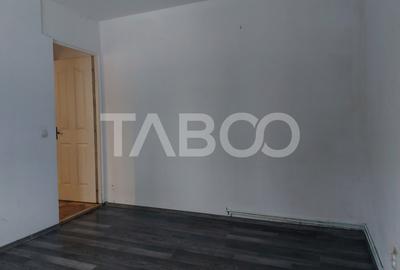 Apartament 2 camere decomandate 35 mp parter Cisnadie - 4
