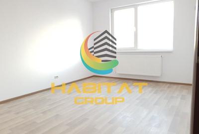 Apartament cu 3 camere semidecomandat în Berceni