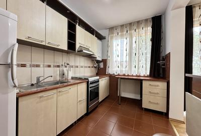 Apartament spatios cu 3 camere, Zorilor/Europa, 74 mp, bloc mic, boxa - 11