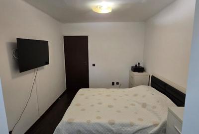 Vând apartament, 3 camere decomandat, zona Far. - 4