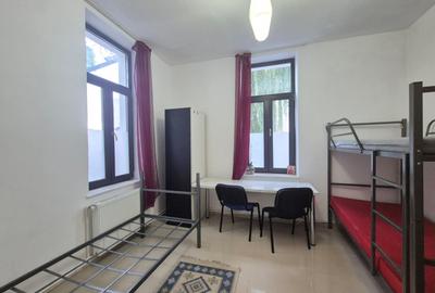 Vila cu multiple spatii cazare, curte libera, Foisorul de Foc - 4