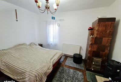 Casa si teren Zanesti - 4