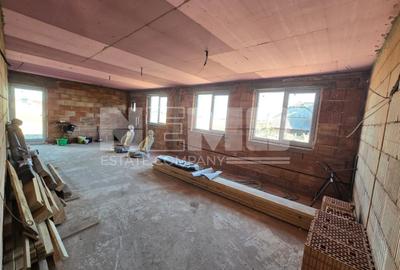 Casă la roșu la 165000 euro I Pe teren de 32 de ari I Măneuți - 4