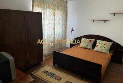Apartament cu 2 camere decomandat, mobilat în Titan