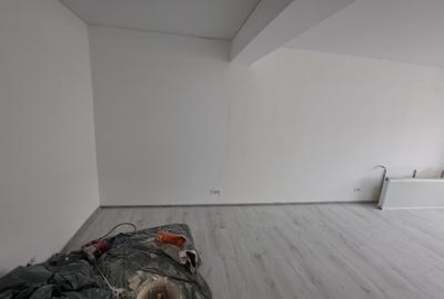 APARTAMENT 3 CAMERE DECOMANDAT BLOC NOU-  PRET PROMOTIONAL - BLOC SUPERB - 49