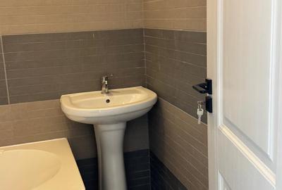 Apartament Miroslava Family Mall, 100 ml fata de statia de autobuz - 11