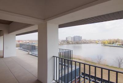 Apartament cu 3 camere decomandat în Băneasa